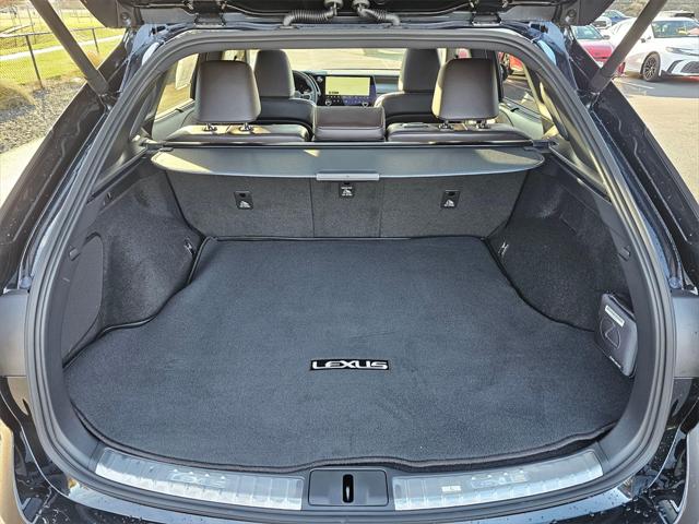 2026 Lexus RX 450h+ Luxury