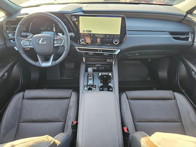 2026 Lexus RX 450h+ Luxury