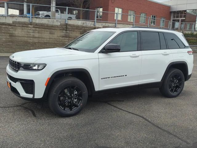 2026 Jeep Grand Cherokee Altitude 4x4