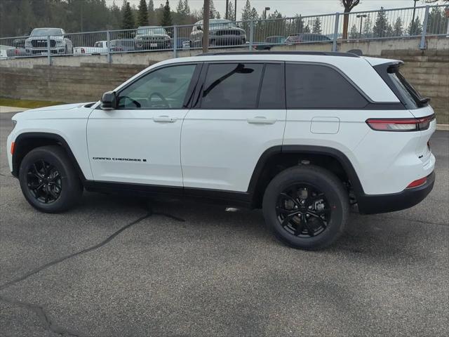 2026 Jeep Grand Cherokee Altitude 4x4