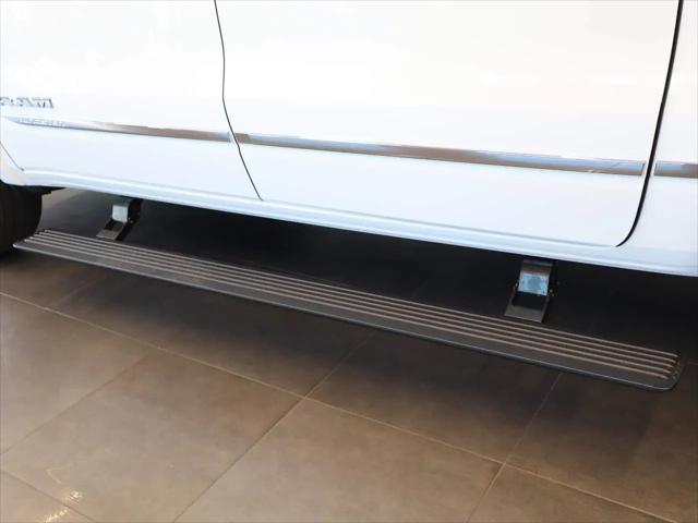 2026 Ram 1500 Tungsten Crew Cab 4x4 57 Box