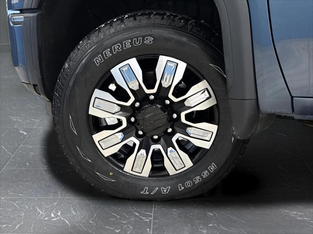 2025 GMC Sierra 3500HD Denali