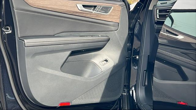 2026 Volkswagen Atlas SEL Premium R-Line