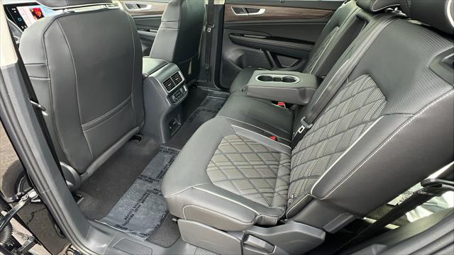 2026 Volkswagen Atlas SEL Premium R-Line