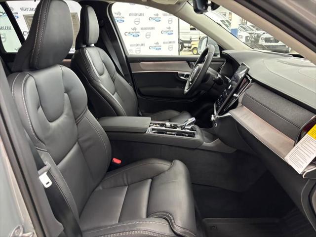 2026 Volvo XC90 Ultra, B6 AWD Gas (mild hybrid), Gasoline, Bright, 7 Seats
