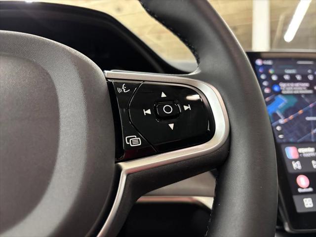 2026 Volvo XC90 Ultra, B6 AWD Gas (mild hybrid), Gasoline, Bright, 7 Seats