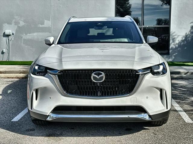 2026 Mazda X-90 Premium Plus