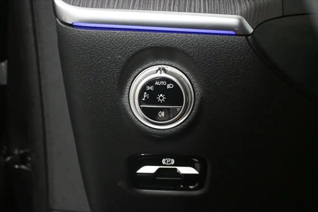 2026 Mercedes-Benz E-CLASS E 300 CLE 300