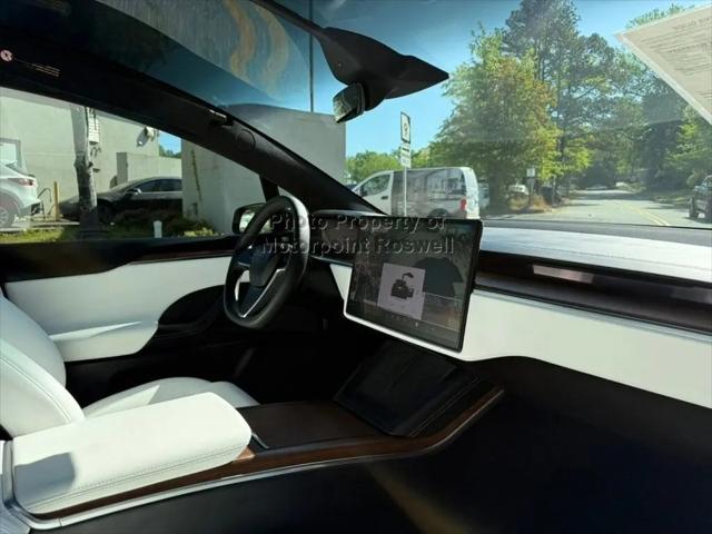 2024 Tesla Model X Long Range
