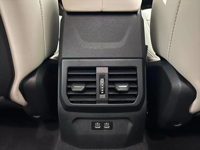 2026 BMW Coupe xDrive