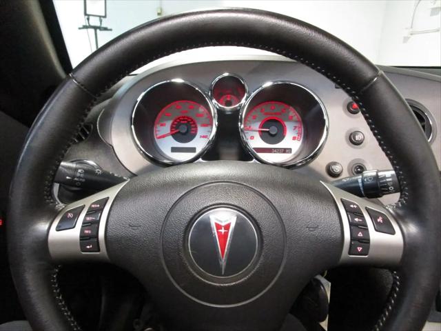 2007 Pontiac Solstice Base