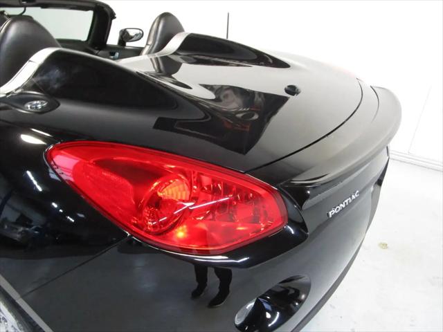 2007 Pontiac Solstice Base