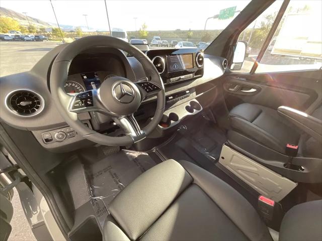 2025 Mercedes-Benz Sprinter 2500 Standard Roof 4-Cyl Diesel HO