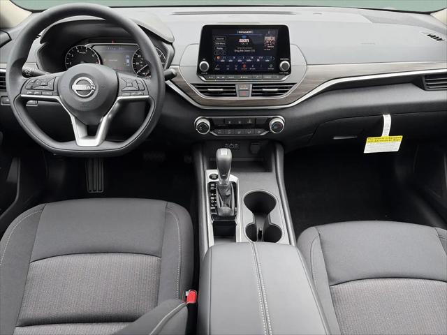 2026 Nissan Altima SV FWD