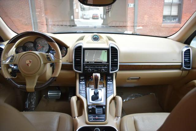2014 Porsche Cayenne S