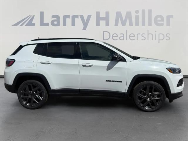 2026 Jeep Compass Latitude Altitude