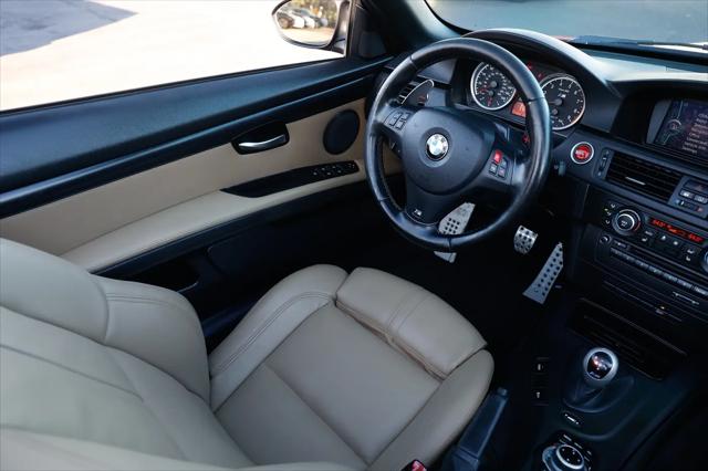 2013 BMW M3 Standard