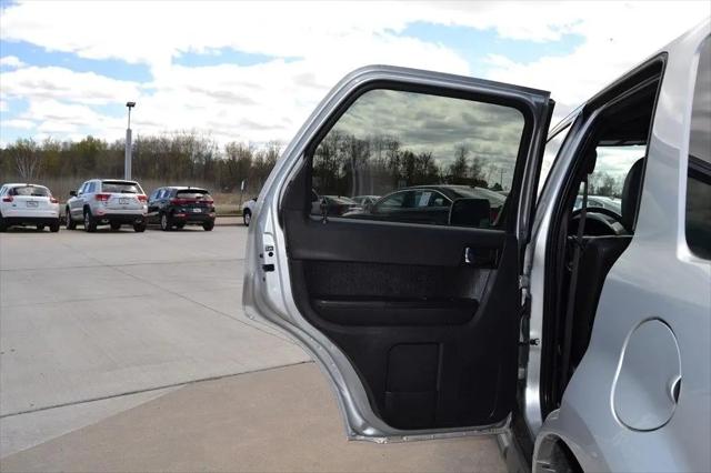 2010 Ford Escape Limited
