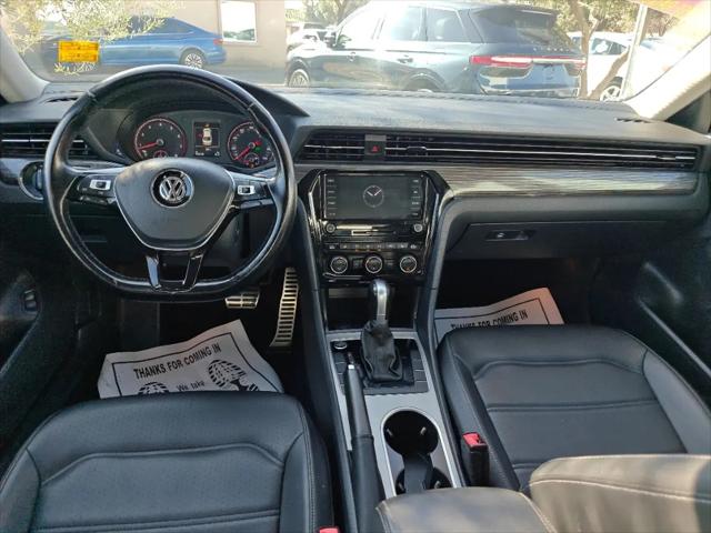 2020 Volkswagen Passat 2.0T R-Line