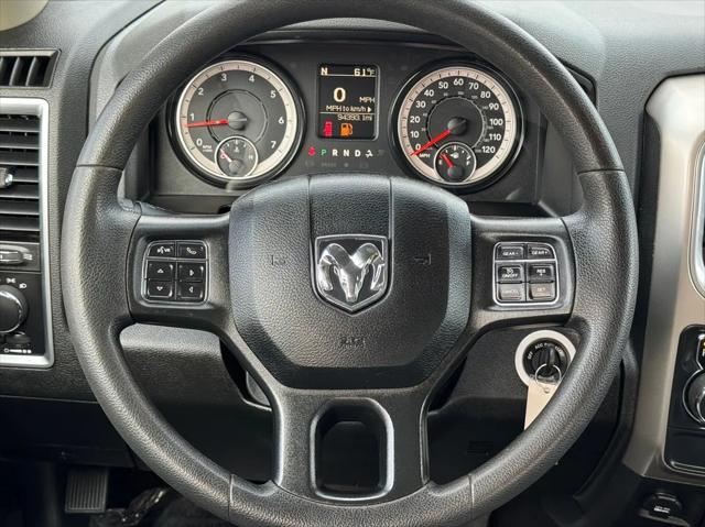 2019 Ram 1500 Classic SLT Crew Cab 4x2 6'4" Box