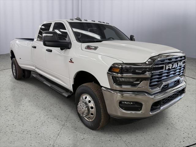2026 Ram 3500 Tradesman Crew Cab 4x4 8' Box