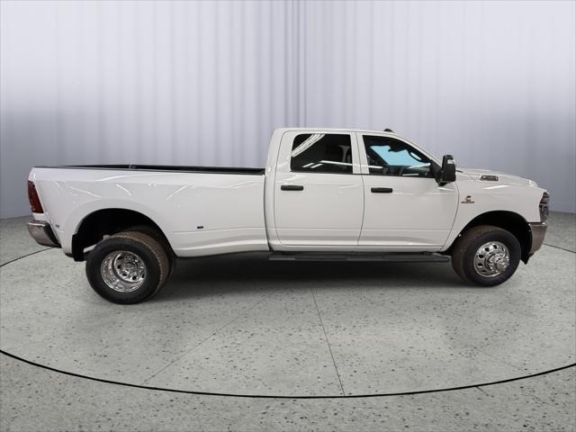 2026 Ram 3500 Tradesman Crew Cab 4x4 8' Box