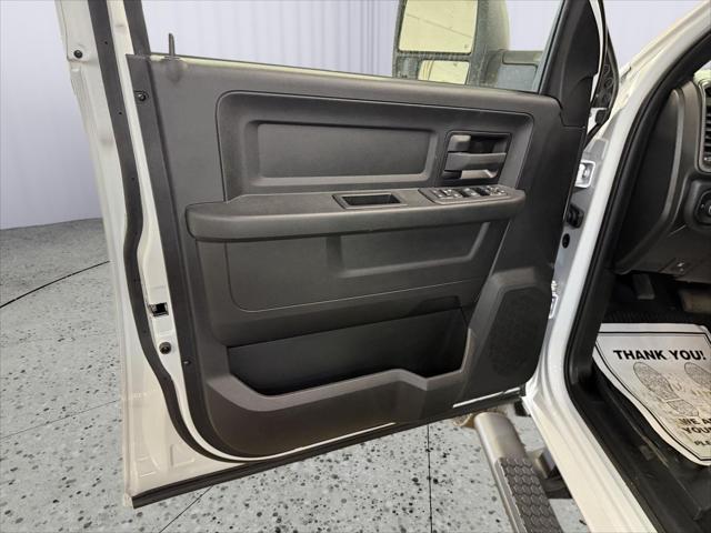 2026 Ram 3500 Tradesman Crew Cab 4x4 8' Box