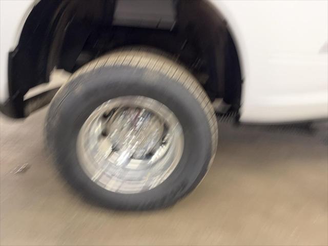 2026 Ram 3500 Tradesman Crew Cab 4x4 8' Box