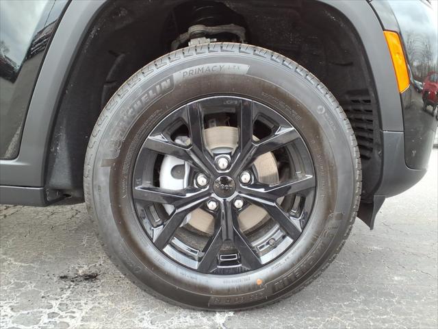 2026 Jeep Grand Cherokee Altitude 4x4