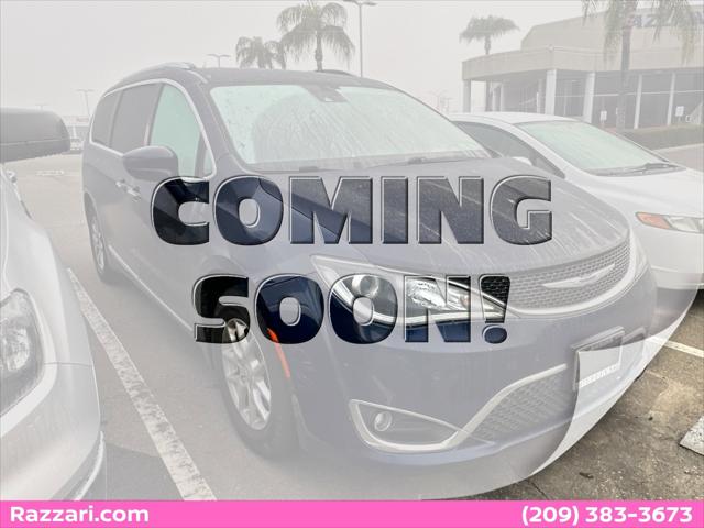 2020 Chrysler Pacifica Touring L