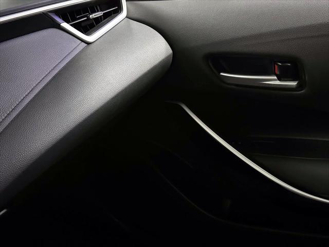 2025 Toyota Corolla XSE [21]