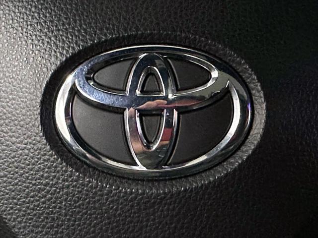 2025 Toyota Corolla XSE [25]