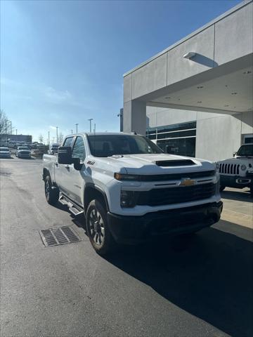 2024 Chevrolet Silverado 2500HD 4WD Crew Cab Standard Bed Custom 2024 Chevrolet Silverado 2500HD 4WD Crew Cab Standard Bed Custom