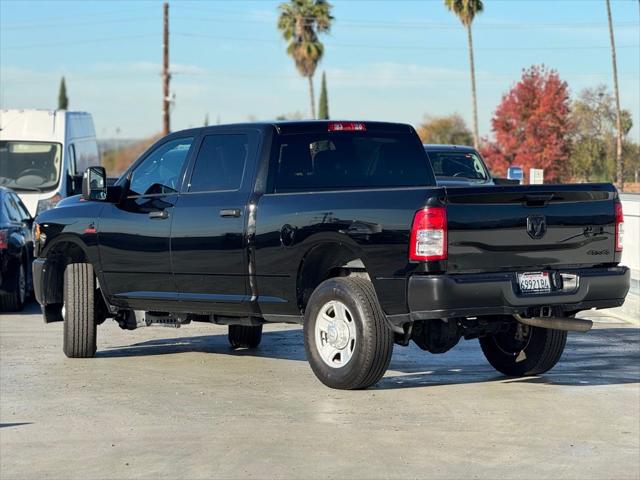 2024 RAM 3500 Tradesman Crew Cab 4x4 64 Box
