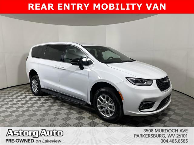 2024 Chrysler Pacifica Touring 2024 Chrysler Pacifica Touring