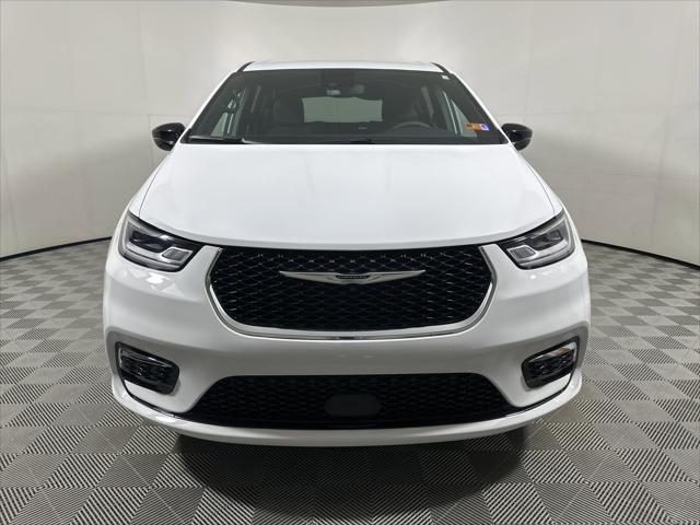 2024 Chrysler Pacifica Touring 2024 Chrysler Pacifica Touring