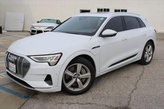 2019 Audi e-tron Premium Plus 2019 Audi e-tron Premium Plus