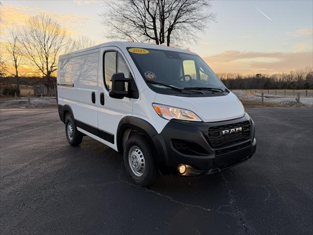 2025 RAM ProMaster 1500 Cargo Van Tradesman Low Roof 118 WB w/Pass Seat