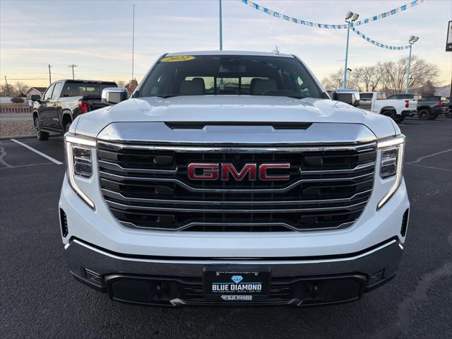 2022 GMC Sierra 1500 4WD Crew Cab Short Box SLT