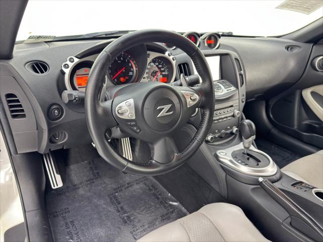 2011 Nissan 370Z Touring