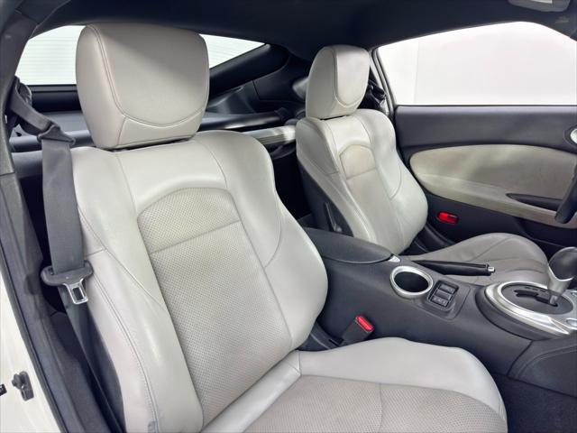 2011 Nissan 370Z Touring