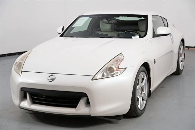 2011 Nissan 370Z Touring