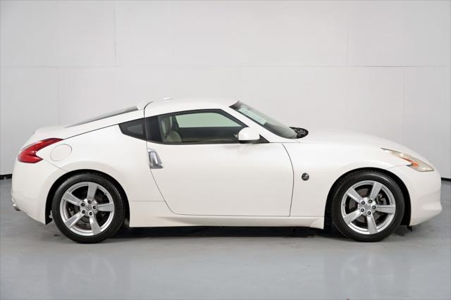 2011 Nissan 370Z Touring