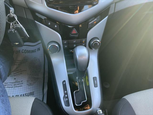 2013 Chevrolet Cruze LS Auto