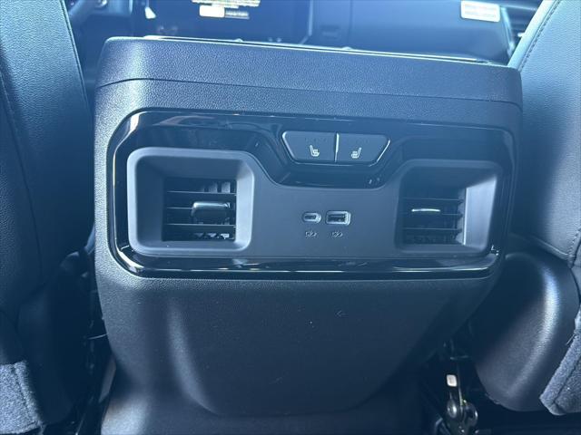 2026 GMC Sierra 1500 Crew Cab, Short Bed, AT4, 4WD