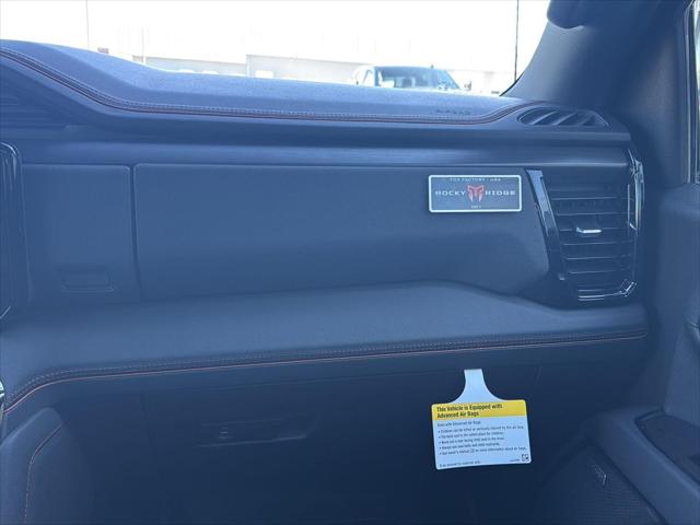 2026 GMC Sierra 1500 Crew Cab, Short Bed, AT4, 4WD