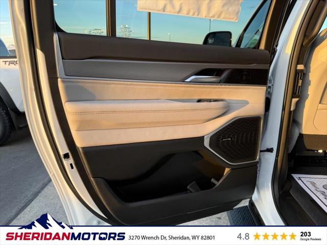 2026 Jeep Grand Wagoneer L 4x4