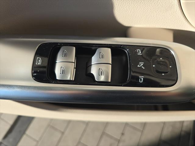 2026 Mercedes-Benz C-CLASS C 300 C 300