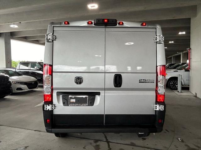 2025 Ram ProMaster 2500 Cargo Van Tradesman Low Roof 136" WB w/Pass Seat