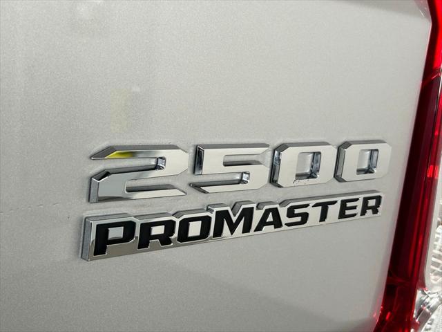 2025 Ram ProMaster 2500 Cargo Van Tradesman Low Roof 136" WB w/Pass Seat